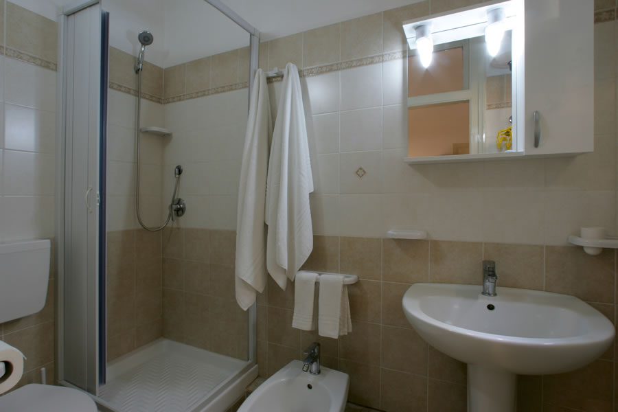 Bath Room with shower apartment D
